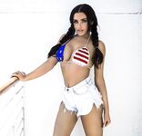 Brunetky #16