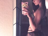 Brunetky #17