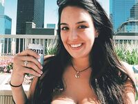 Brunetky #24