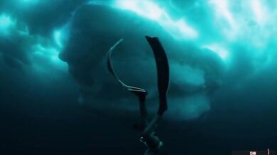 Pod ledem (foto + video)