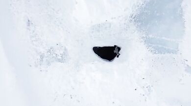 Pod ledem (foto + video)