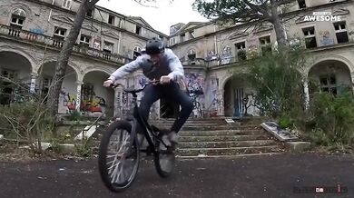Extreme BMX Tricks