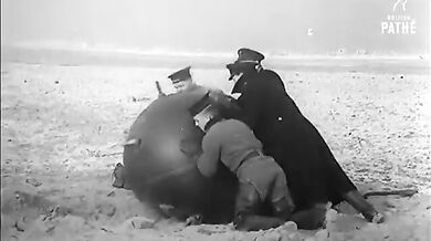Zneškodnění námořní miny (1940)