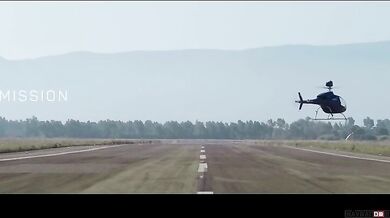 První vrtulník s padákem