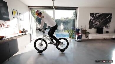 Fabio Wibmer - Home Office