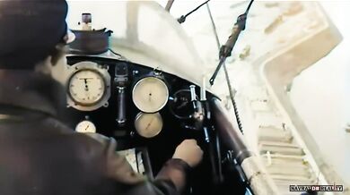 Přelet nad zničeným městem (WW1)