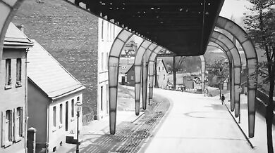 Dráha ve Wuppertalu v roce 1902