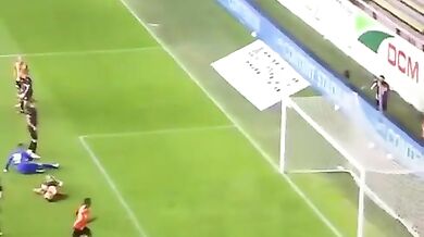 Neproměněná gólová šance