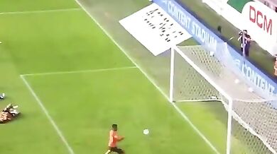 Neproměněná gólová šance