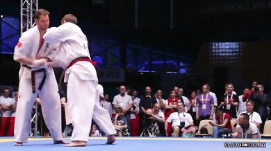 Knockout na turnaji v karate