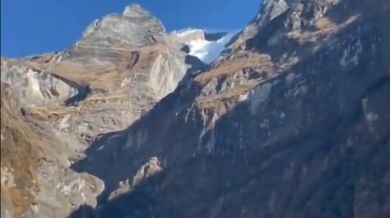 Obří lavina v Himálajích