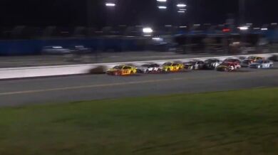 Nehoda na Daytona 500