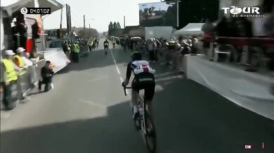 Brzké oslavování v cyklistice