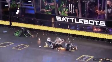 Nejdestruktivnější bitva bojových robotů