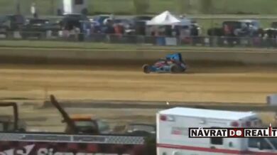 Smrtelná nehoda v automobilovém závodě