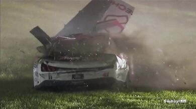 Nehoda při NASCAR závodu #2