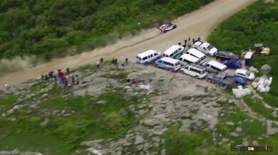 Travis Pastrana - Mt. Washington Hillclimb 2017 (2 videa)