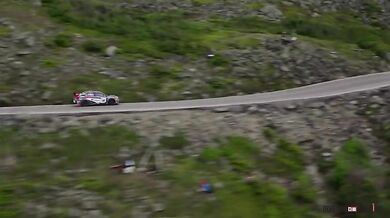 Travis Pastrana - Mt. Washington Hillclimb 2017 (2 videa)