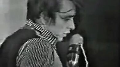 Johnny Cash paroduje Elvise