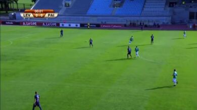 Vlastní gól během 14 sekund