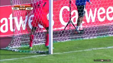 Vlastní gól během 14 sekund