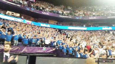 Fanoušci na basketu