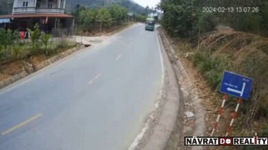 Převrácení autobusu