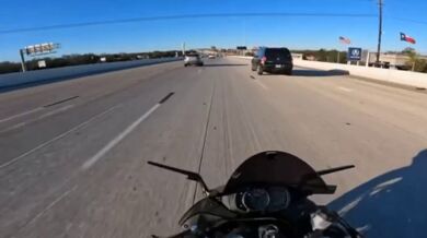 Neovladatelná motorka