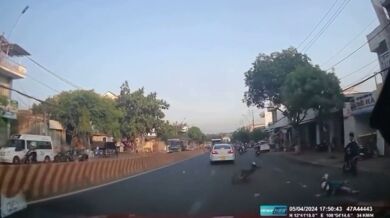 Zasažená skútrařka