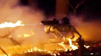 Robotický pes s plamenometem