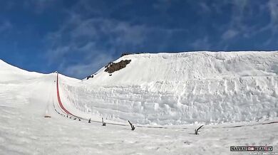Světový rekord v délce skoku na lyžích.