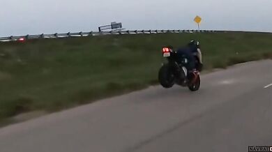 Blbnutí na motorce #6