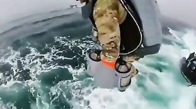 Mariňáci používající jetpack