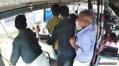 Rychlý reflex průvodčího autobusu