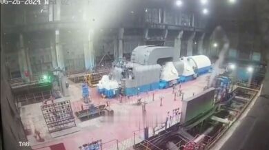 Požár turbogenerátoru v elektrárně