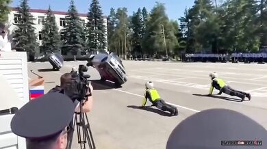 Policista zraněn při nehodě během kaskadérského kousku