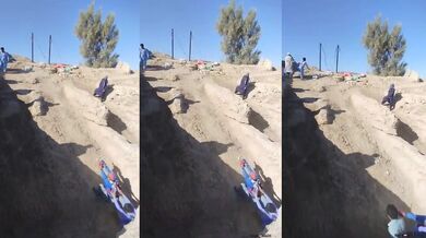 Pašování drog z Afghánistánu do Pákistánu pomocí obrovského praku