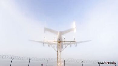 Průlet nákladního letadla Antonov An-225