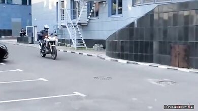 Frajírek na motorce #2