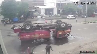 Nehoda indického hasičského vozidla