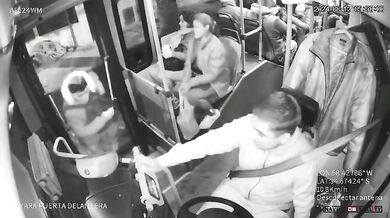 Cestující zahnala lupiče: Pokus o přepadení autobusu v Argentině skončil fiaskem