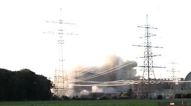 Demolice nejstarší jaderné elektrárny v Německu: Grafenrheinfeld se loučí se svými ikonickými věžemi