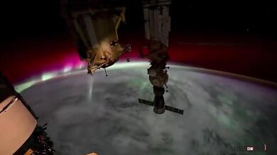 Polární záře viděná z vesmíru