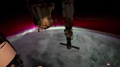 Polární záře viděná z vesmíru