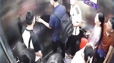 Porucha výtahu málem stála muže život