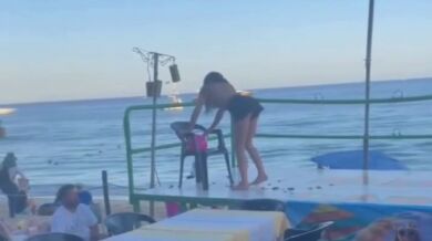 Holčičí blbnutí na dovolené