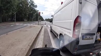 Blbečkové na českých silnicích #6