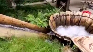 Tradiční rumunské pračky využívající proudění řek