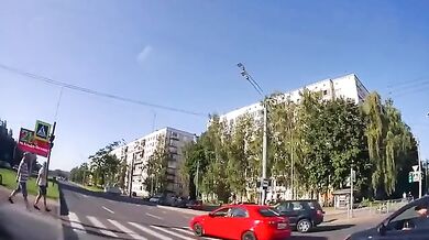 Karma pro drzého chodce