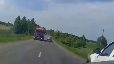 Blbeček způsobil dopravní nehodu